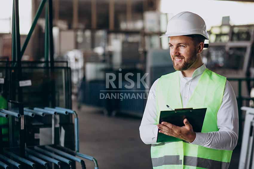 İş Güvenliği Uzmanı Nasıl Olunur? - Risk Danışmanlık