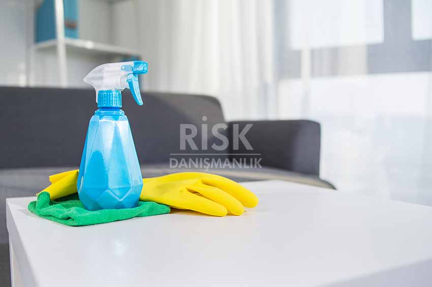Temizlik Kimyasallarında İş Güvenliğine Dikkat Etmek - Risk Danışmanlık